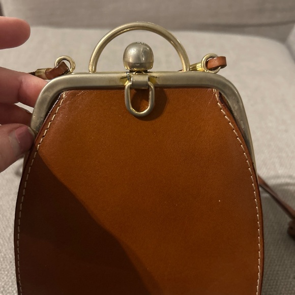 Vintage Brown Leather Coin Purse Crossbody kiss lock - Picture 2 of 12